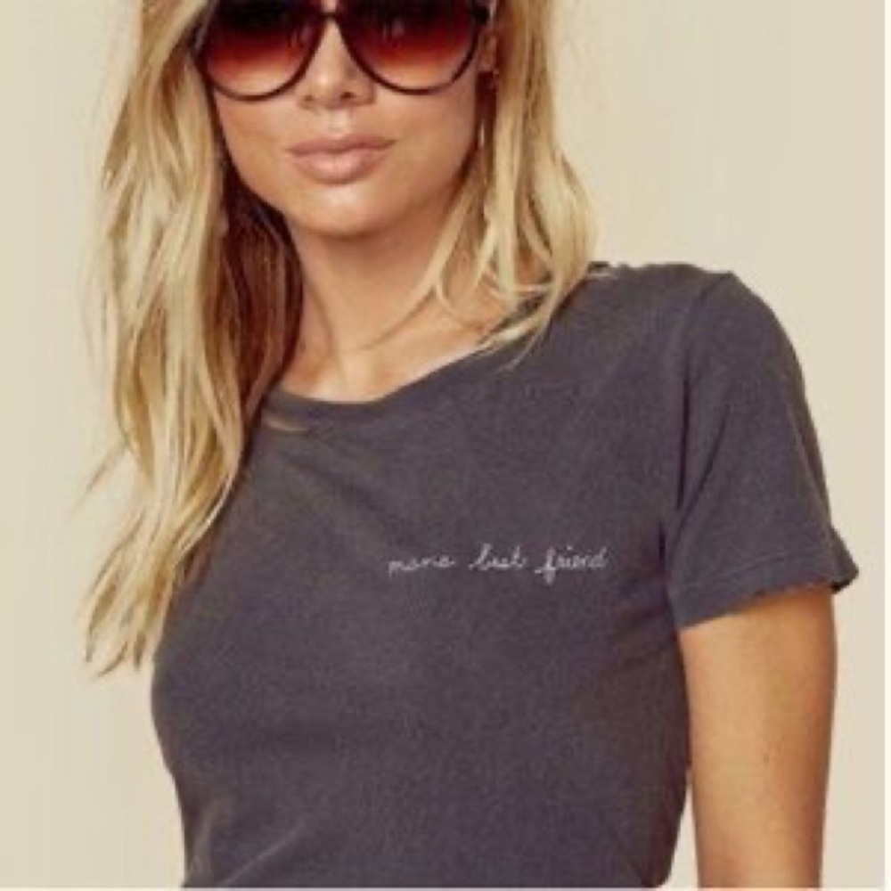 Philanthropy Distressed “Man’s Best Friend” Harlow tee - Picture 4 of 5